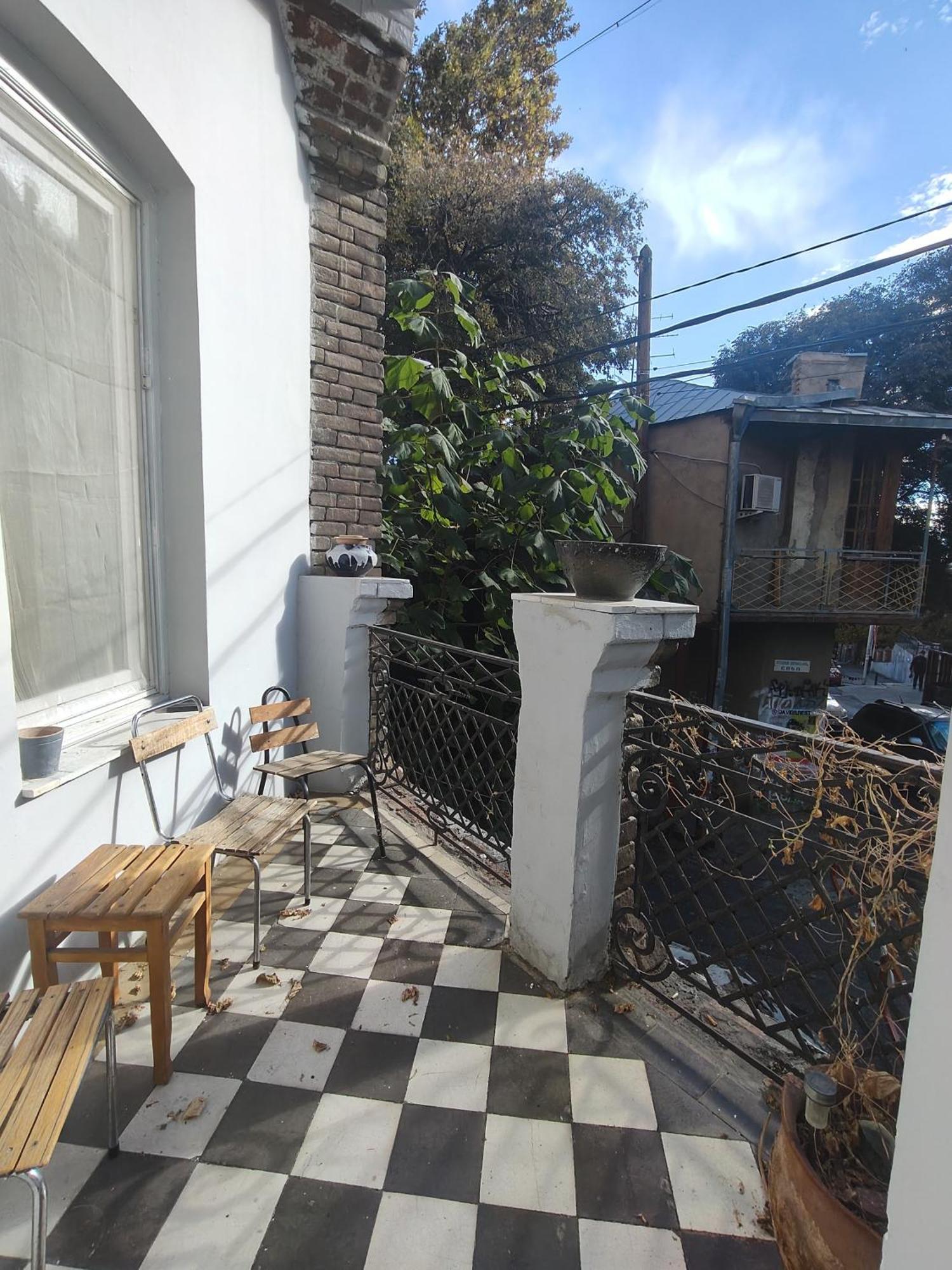 Ambience Hostel & Apartments 第比利斯 外观 照片