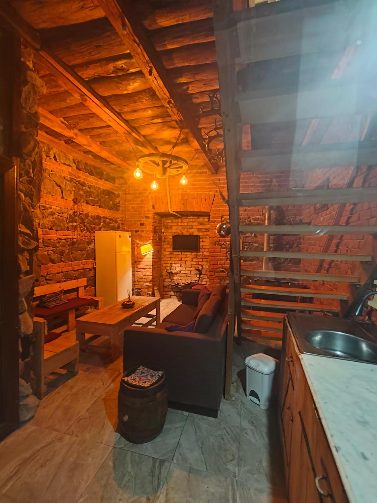 Ambience Hostel & Apartments 第比利斯 外观 照片